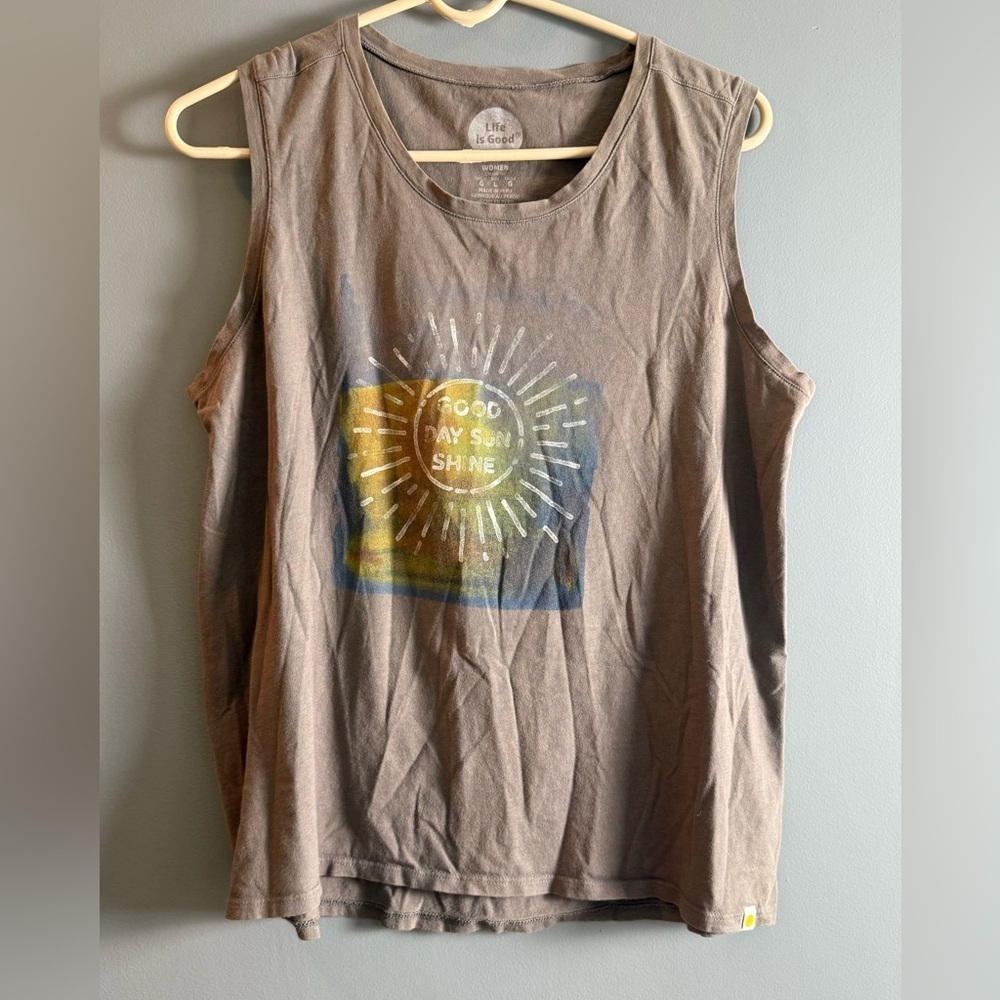 Life is Good Lot of 2 Classic Fit Sleeveless Tees Womens Sz L Summer Gray/Tan‎ - Picture 2 of 9
